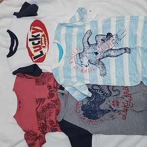 Boys size medium 10/12 (lot 15 tops)